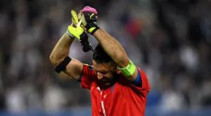 Буфон на прага на нов рекорд