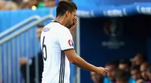 Титуляр на Германия няма да играе повече на Евро 2016
