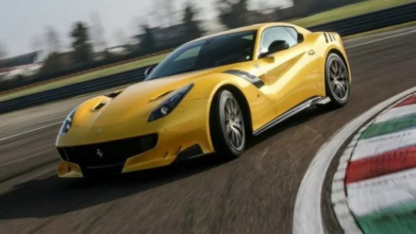 Ferrari подготвя 350 уникални коли