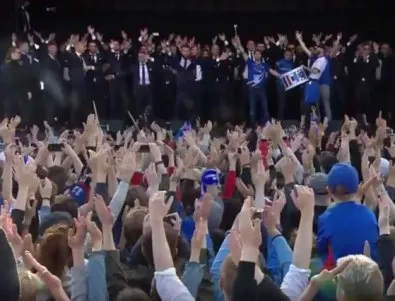 Исландия с наелектризиращо посрещане на футболните си герои (Видео)