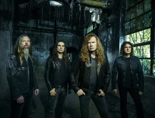 Megadeth пристигат в София ден по-рано