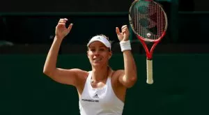 Кербер развали финала между Уилямс в Лондон