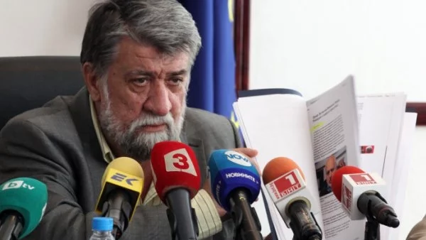 Рашидов се задейства по случая със срутената черква в Черноземен