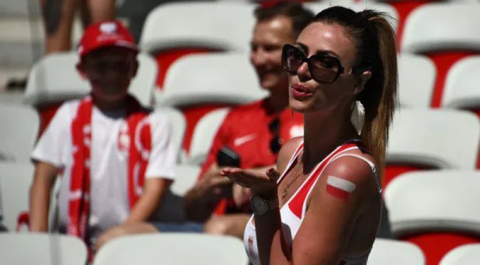 ВИДЕО: Най-секси фенките на Евро 2016