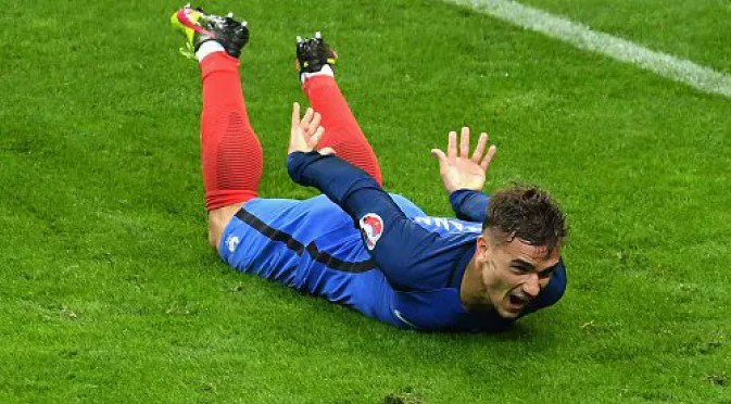 Финал на Евро 2016: Голямата звезда на Франция всъщност е... португалец