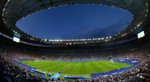 Фен иска да постави рекод по ходене на стадиони