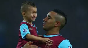 {{ otherArticle[0].article.title }}