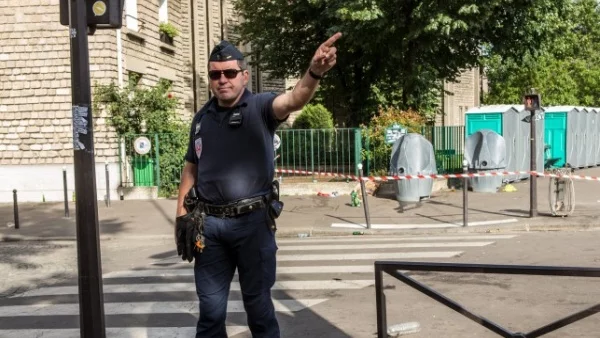 Френски полицаи ще пазят албанските граници