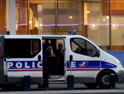 Холандия предаде предполагаем джихадист на френските власти 