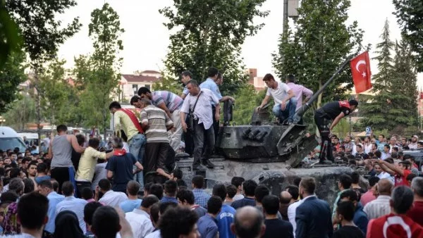 Турция ще преименува площади и мост в чест на съпротивата срещу преврата