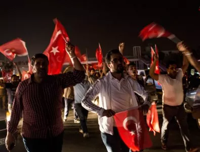 Арестуваните кметове на Диарбекир са с официално обвинение в тероризъм