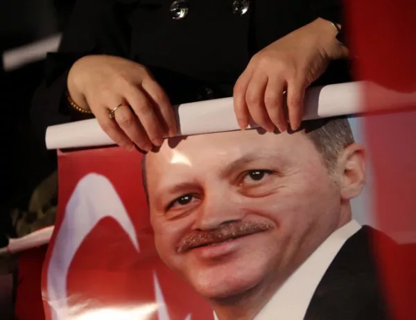 Над половината турци са готови да гласуват за Ердоган на предстоящите избори 