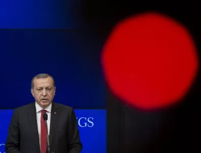 Ердоган: Турция е в Сирия заради тези, които считат нефта за по-важен от кръвта