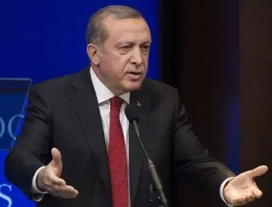 Ердоган обвини съюзниците си във въоръжаване на терористи