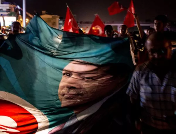 Славчо Велков: Ердоган се спаси заради турския народ, но го постави в огромна опасност