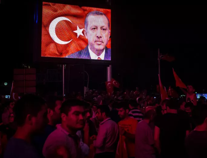 На първо четене - Ердоган постигна своето за президентска република