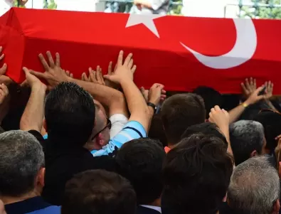 Доживотни присъди в Турция за опита за преврат през 2016  