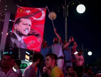 Кметът на Анкара не издържа на натиска на Ердоган