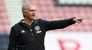 Моуриньо: Когато даден играч играе зле, то вината е изцяло... 