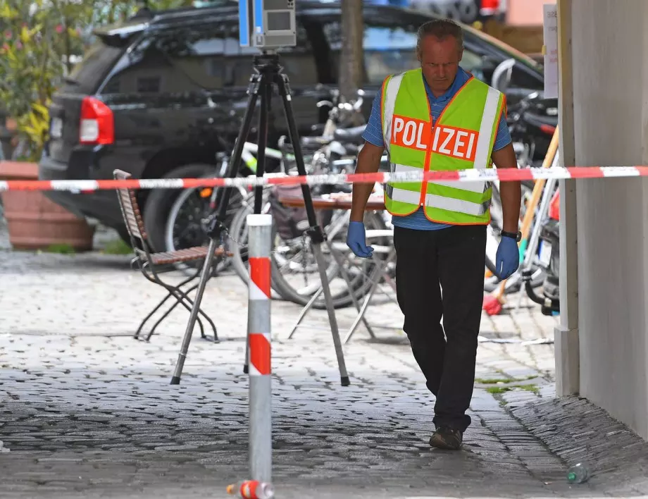 Кооперация рухна след взрив в Германия, има ранени