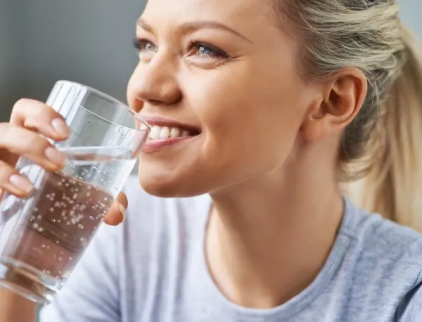 4 момента от деня, в които задължително да пиете вода