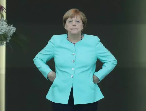 Меркел се надява Турция да пусне германска делегация в „Инджирлик“