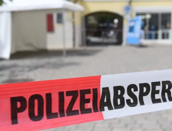 Въоръжен мъж се е барикадирал в кафене в Саарбрюкен