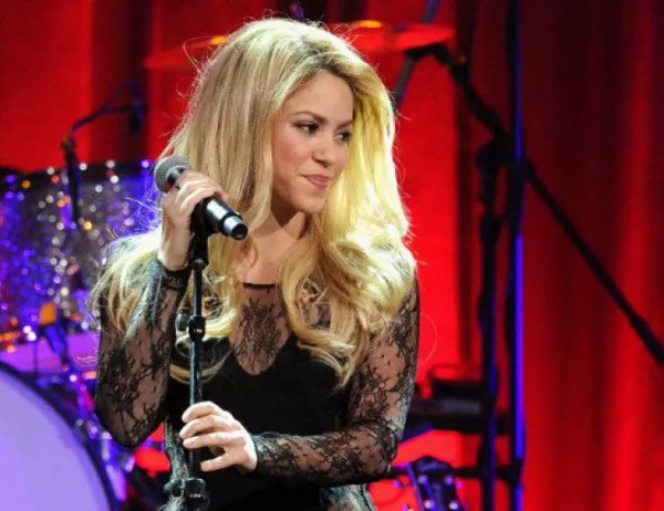 Шакира отмени част от концертите си заради проблеми с гласа