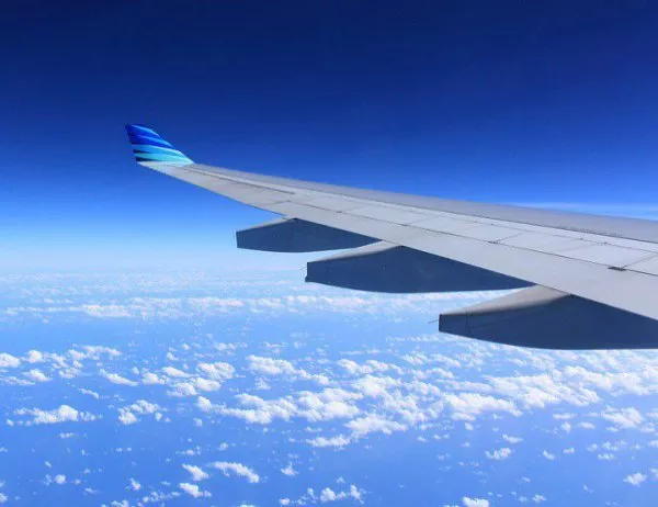 Най-големият пътнически самолет кацна аварийно на Летище "София"