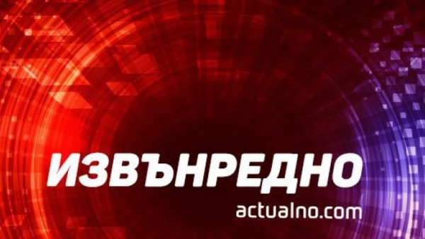 Микробус се вряза във фонтан в центъра на Пазарджик