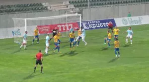 Дунав тресна Нефтохимик насред Бургас