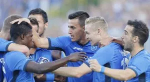 Левски с впечатляващ бой над Славия на Националния стадион 