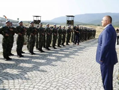 Борисов изгледа демонстрация как се обезвреждат терористи
