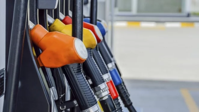 Експерти: По-висок акциз на горивата ще попречи компании да трупат свръхпечалба