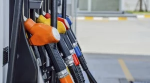 Бензиностанциите имат броени дни да въведат системи за улавяне на бензинови пари