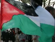 Над кметството в Осло се развя палестинското знаме 