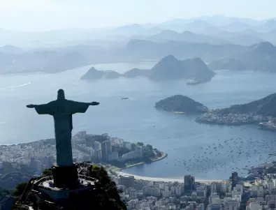 Ремонтират статуята на Исус Христос в Рио де Жанейро 