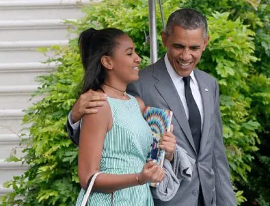 Къде работи по-малката дъщеря на Обама?