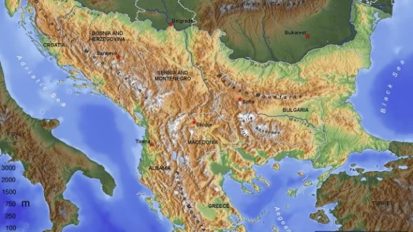 Русия, Турция и Китай напират към Балканите