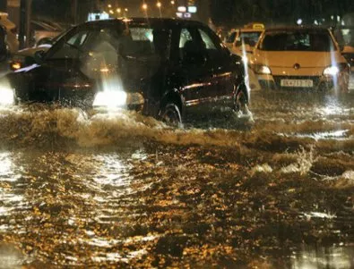В Македония ще компенсират на 100% загубите на гражданите от наводнението 