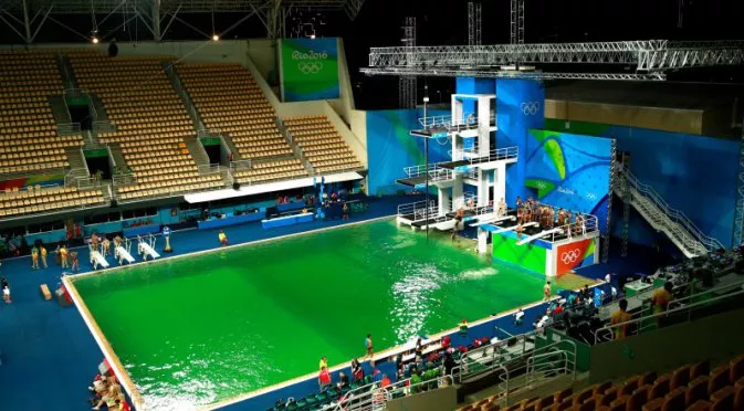 Басейните в Рио с нов цвят, вече не са зелени (СНИМКИ)