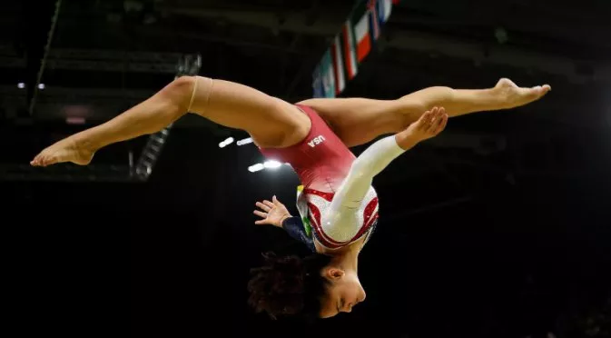 Знаете ли защо в гимнастиката уредите са различни за мъжете и жените?