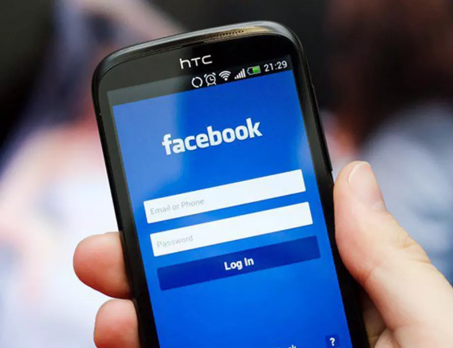 6 неща, които веднага да изтриете от Facebook профила си