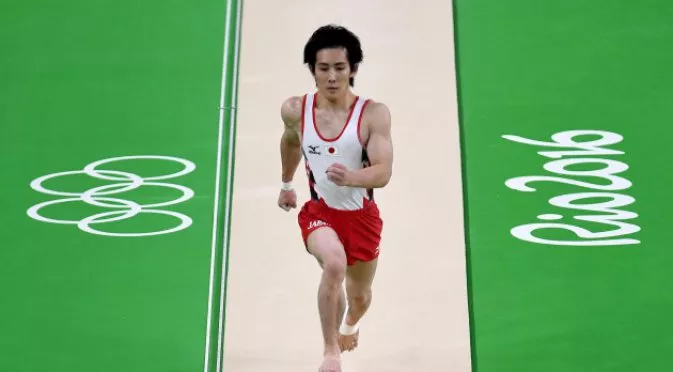 Всички се чудят на този олимпиец - мъж ли е или жена?