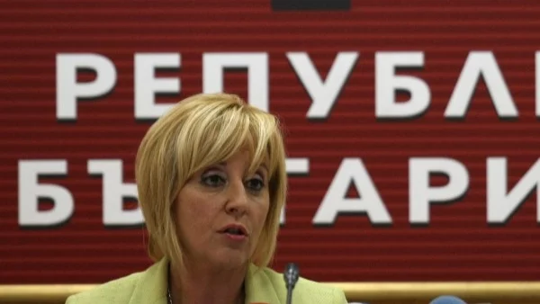 Защо никой не прави профил на бащата, който изоставя своето дете