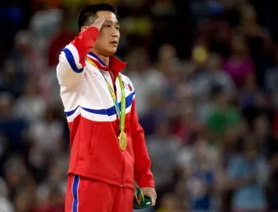 Най-тъжният златен медалист или какво е да си севернокореец в Рио (Видео)