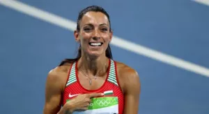 Ивет Лалова се класира на полуфиналите на 200 метра в Лондон