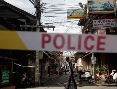 Екшън в Тайланд: 15 убити и 16 заложници в Търговски център