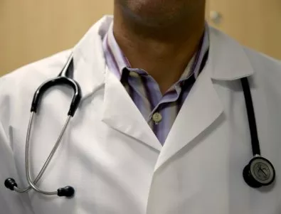 Лекарите склониха за рамков договор след обещани увеличения на парите