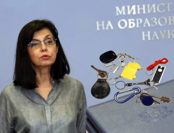 Кунева не искала чрез образованието да създава "позитивно отношение" за еврофондовете